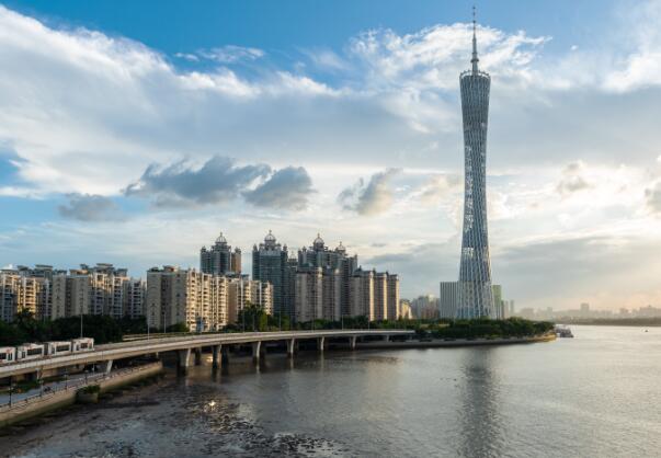 广东未来3天北部继续降温 深圳天气晴燥沿海7级大风