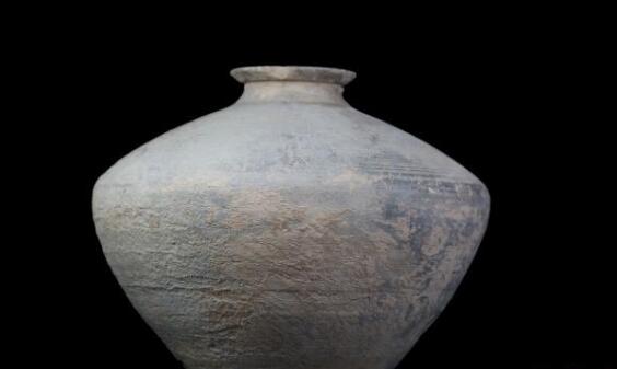 陕西发现2000年前大量彩绘陶是怎么回事 专家：印证了汉初新城县的建置