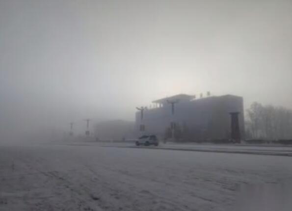 呼伦贝尔极寒天气-44.2℃冻冒烟  16日气温开始有所回升