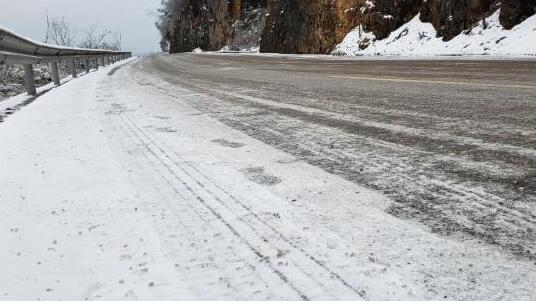 湖南全省阴雨绵绵最高温不超10℃ 常德湘西州等多地道路结冰