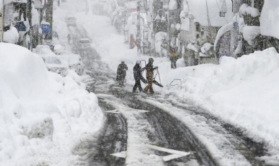 日本北部积雪厚度113厘米超历史纪录 目前已造成1人死亡
