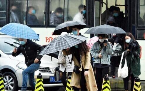 未來三天內(nèi)蒙古局地仍有沙塵 呼和浩特市最高氣溫達(dá)-3℃