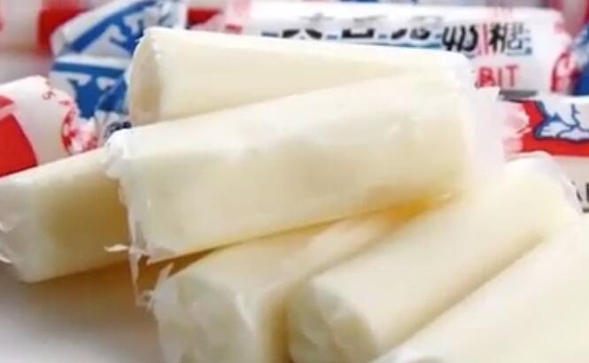 包裹奶糖的透明纸吃下去有害吗 奶糖的透明纸能不能吃