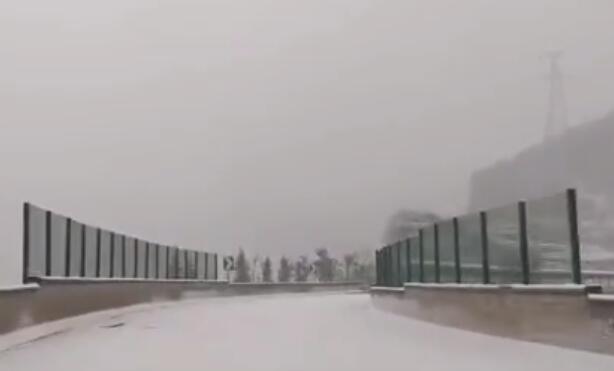 甘肃受前期降雪影响三条高速路段实行管制 部分路段进行分流