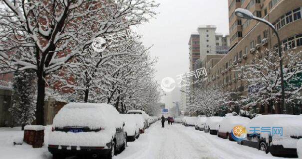东北雨雪天持续降温幅度达12℃   昨天,我国北方的强降水天气依然