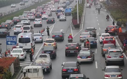 陕西公路局发布春节出行指南 这些收费站易发生拥堵