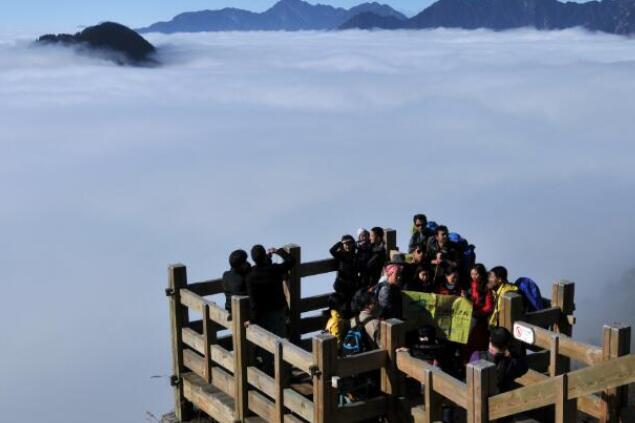 四川二月旅游哪里好玩 2月四川好玩景美的地方