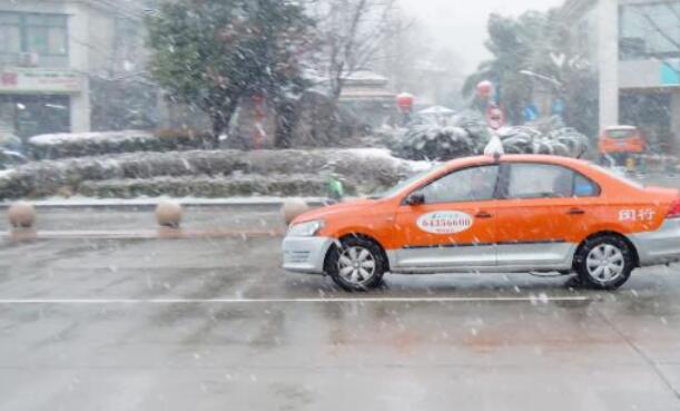 今明雨雪来袭忻州或采取交通管制 建议返程人员择日出行