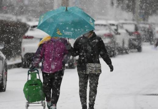 周末雨雪覆盖我国约六成国土 内蒙古东北地区降温超14℃