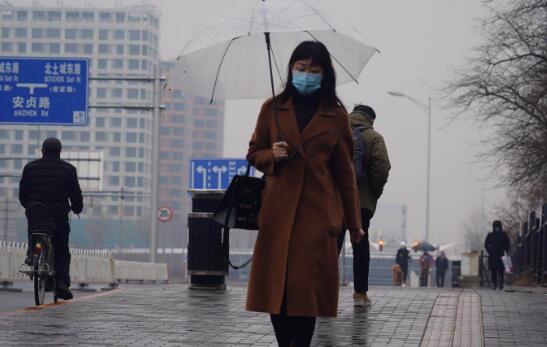 受低温道路结冰影响 今日北京26条公交线路采取临时措施