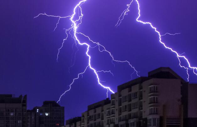 惊蛰节气江西强降雨雷电来袭 南部或出现大风冰雹等天气