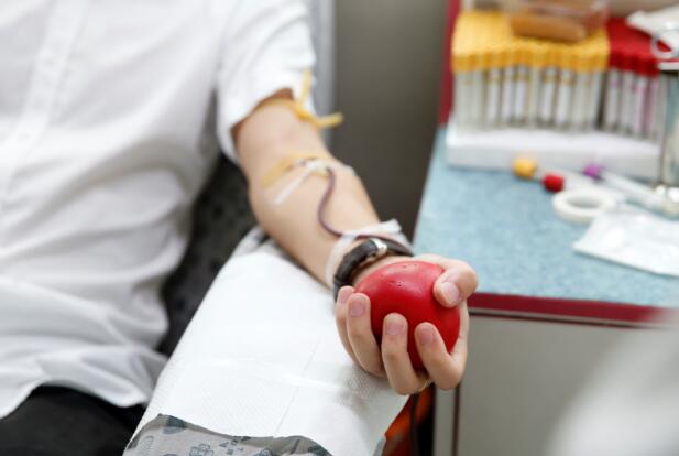 接种新冠疫苗后多久能献血 接种新冠疫苗当天能不能献血