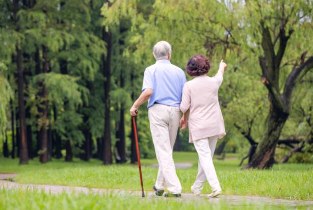 2021年两会退休年龄新政策 退休年龄新规定2021会延长吗