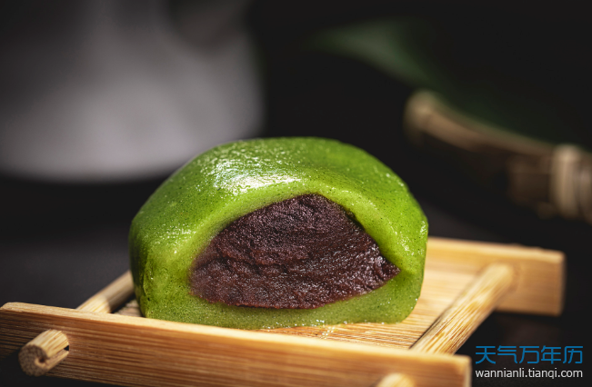 5,暖菇包   暖菇包是泰宁人清明节传统食物,属于闽菜系.