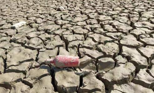 云南八成土地存在气象干旱 抗旱增雨作业迫在眉睫