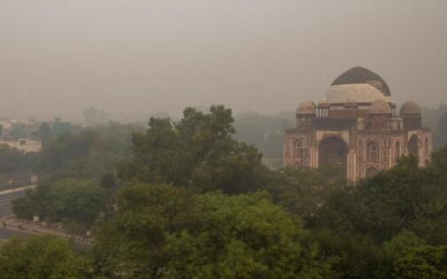 尼泊爾空氣污染嚴重學校停課 機場大量航班被取消