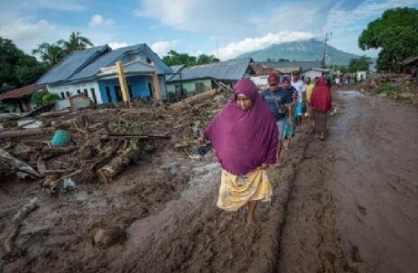 印尼极端天气灾害已造成165人死亡 2万多灾民被紧急撤离