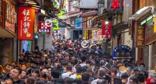 五一假期出行人数将爆炸式增长 北京上海等一线城市成为旅游热门