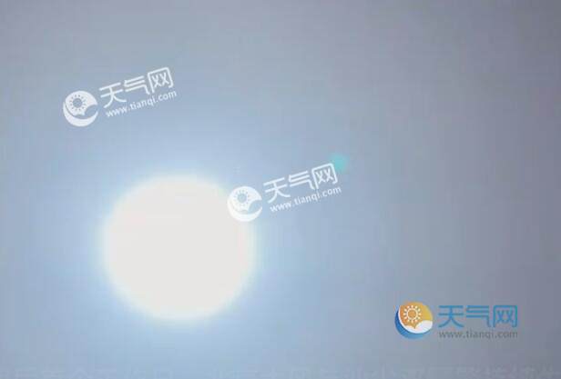 蓝太阳是怎么回事 蓝太阳形成的原因