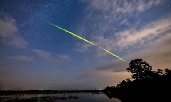 宝瓶座厄塔流星雨迎来极大 5月首场宝瓶座流星雨最佳观测时间