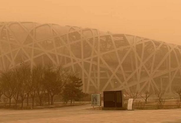 今北京大风继续吹最强达8级 周日大风减弱气温26℃左右