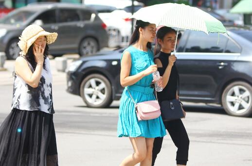 宁波官宣入夏比常年提前18天 预计今年极端天气频繁
