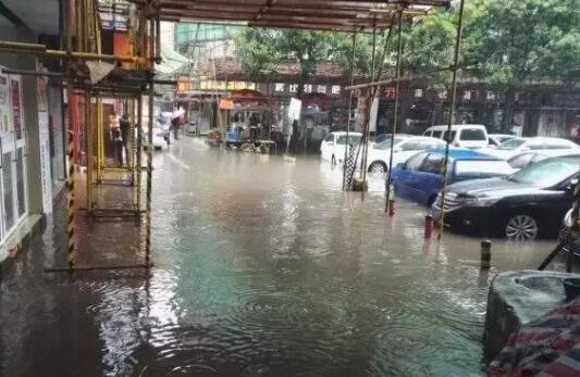 厦门发布今年首个暴雨红色预警 局地出现70毫米以上的降雨量