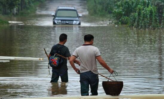 湖南雨水不停歇气温不超30℃ 长沙岳阳等地出现强对流