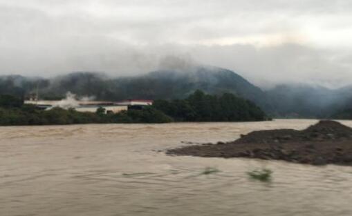 福建15个水文站出现超警戒洪峰水位 文旅部疏散游客3821人