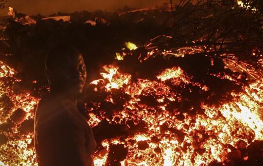 刚果尼拉贡戈火山发生喷发 目前已造成至少15人死亡