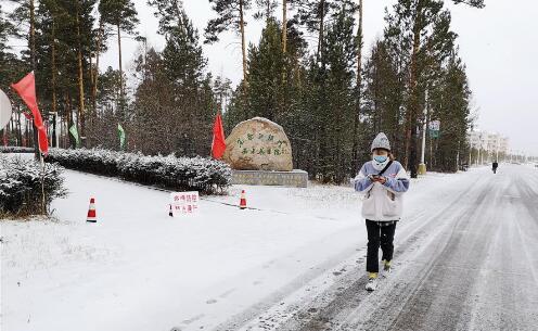 黑龙江漠河突降大雪是怎么回事 当地最低气温跌至-2℃