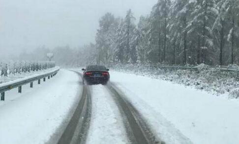 黑龙江漠河突降大雪是怎么回事 当地最低气温跌至-2℃