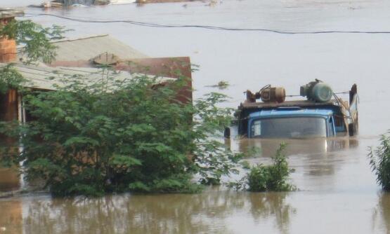 江西洪涝致56.2万人受灾 直接经济损失3.8亿元