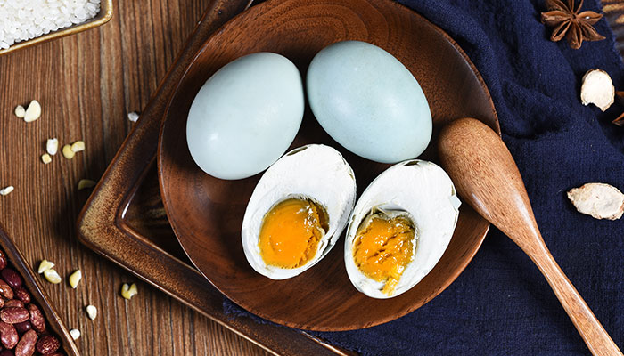端午吃咸鸭蛋的寓意 端午节与咸鸭蛋有什么关系