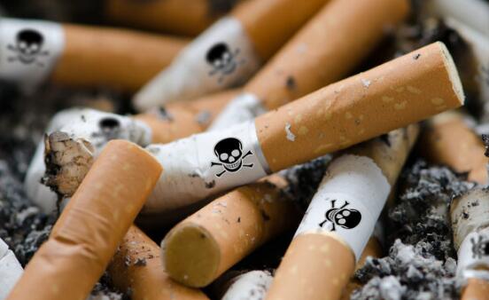 我国50%的肺癌因吸烟引起 吸烟对人体有哪些危害