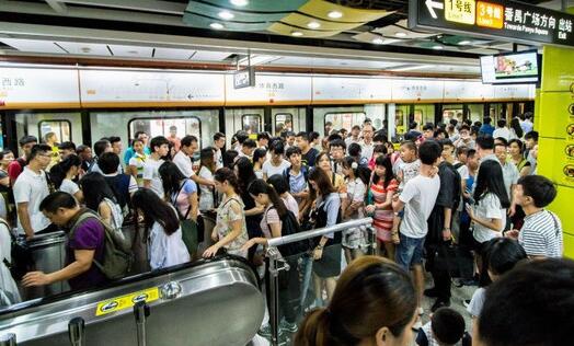 2021端午3天小长假将至 广西铁路部门加开202趟次旅客列车