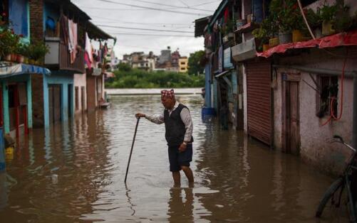 尼泊尔强降雨致8人死亡10余人失踪 其中有一名中国公民