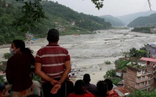 尼泊尔洪涝死亡人数增至11人 此外另有25人失踪