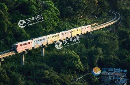 重庆景点排行_2021重庆周边旅游景点重庆周边旅游景点大全