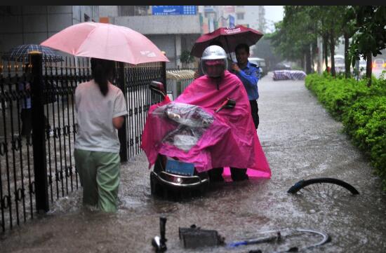 强降雨带扩散至华北东北地区 台风蔷琵风力达到强热带风暴级