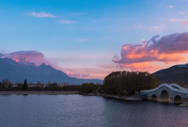 2021暑假丽江旅游哪里好玩 暑假丽江游玩值得去的地方