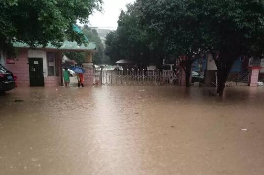 南方将现入汛以来最强降雨 气象台发布暴雨黄色预警