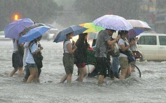 今日全国大部地区频繁降雨 浙江福建等地30℃+体感闷热