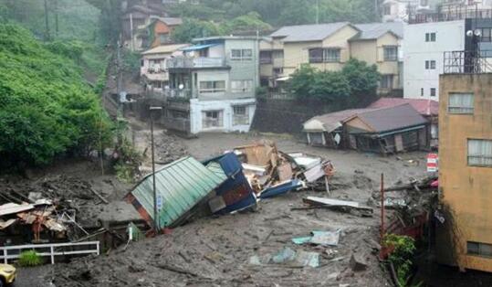 日本热海市发生大规模泥石流 目前3人死亡113人失联