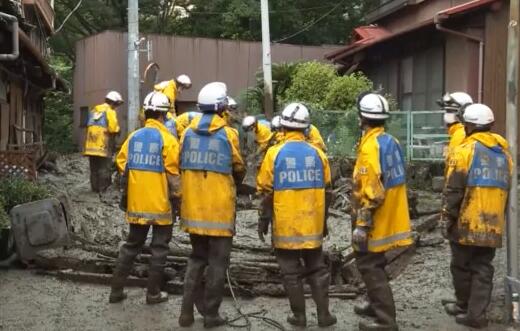 日本静冈泥石流灾害已造成7人死亡 目前救援人员在加紧搜救中