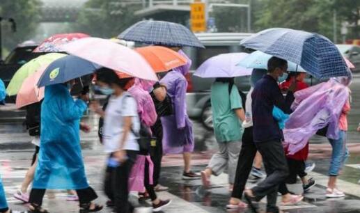 多地降雨量破历史极值 为什么下半年的雨如此猛烈