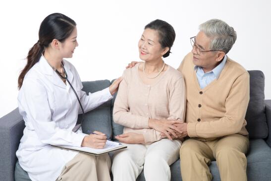 广州白云区60岁以上老年人新冠疫苗接种问题 广州白云区60岁以上老人新冠疫苗接种问答有哪些