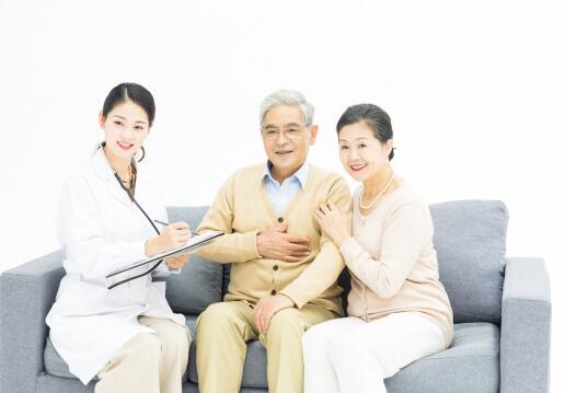 广州白云区60岁以上老年人新冠疫苗接种问题 广州白云区60岁以上老人新冠疫苗接种问答有哪些