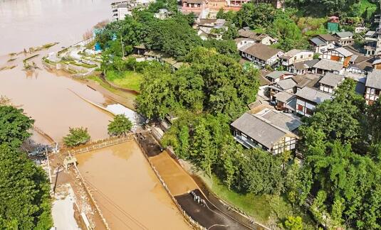 嘉陵江2021年第1号洪水平稳过境 重庆解除山洪灾害III级预警