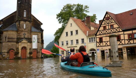 德国西部地区遭遇洪涝袭击 目前至少9人死亡70人失踪